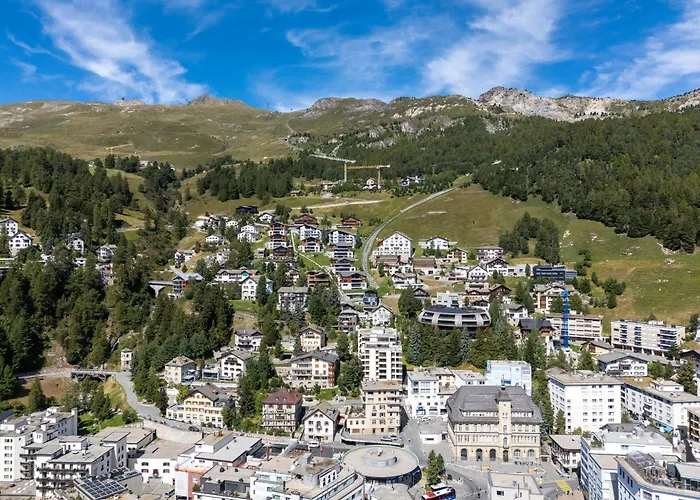 Paradise Steps To Chantarella Lift St. Moritz